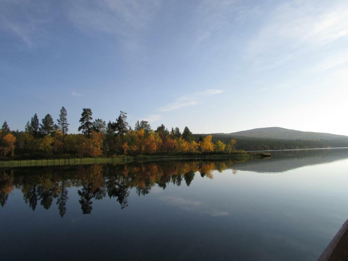 Lemmenjoen Lumo - Nature Experience & Accommodation Lemmenjoki Екстер'єр фото