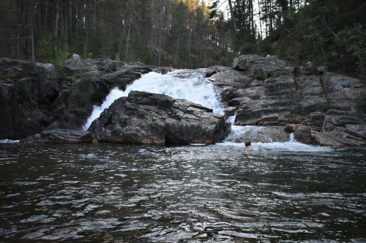 Lemmenjoen Lumo - Nature Experience & Accommodation Lemmenjoki Екстер'єр фото